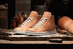 ADIDAS休闲运动鞋宣传广告