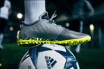 ADIDAS欧冠比赛用球广告