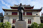 厦门大学 陈嘉庚塑像