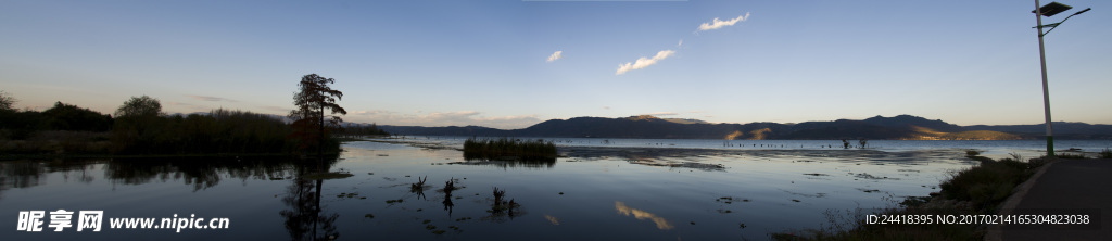 大理洱海全景