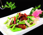 蒜台炒腊肉