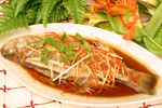 清蒸鲈鱼图片