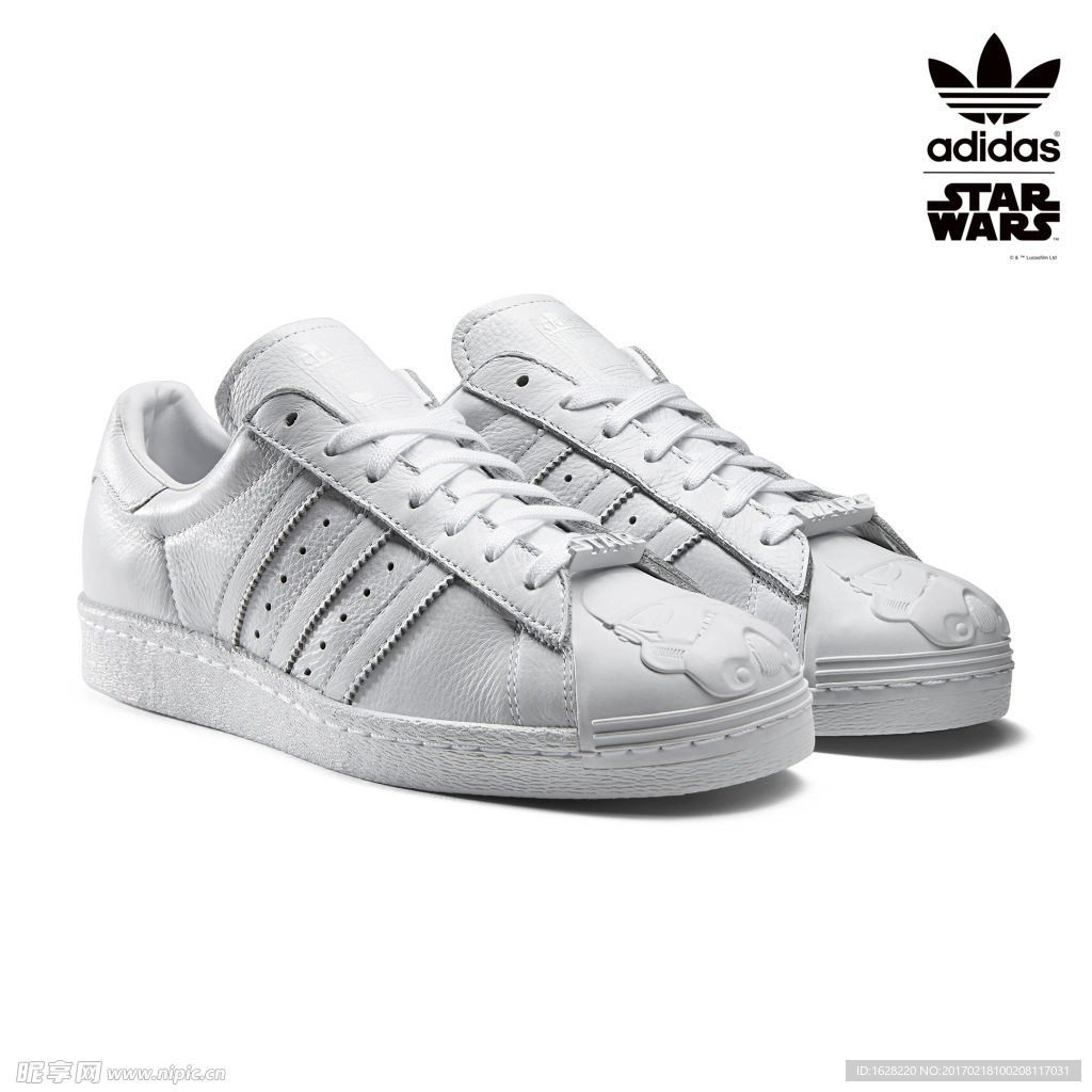 ADIDAS休闲运动鞋宣传广告