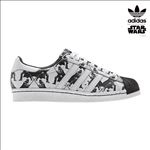 ADIDAS休闲运动鞋宣传广告
