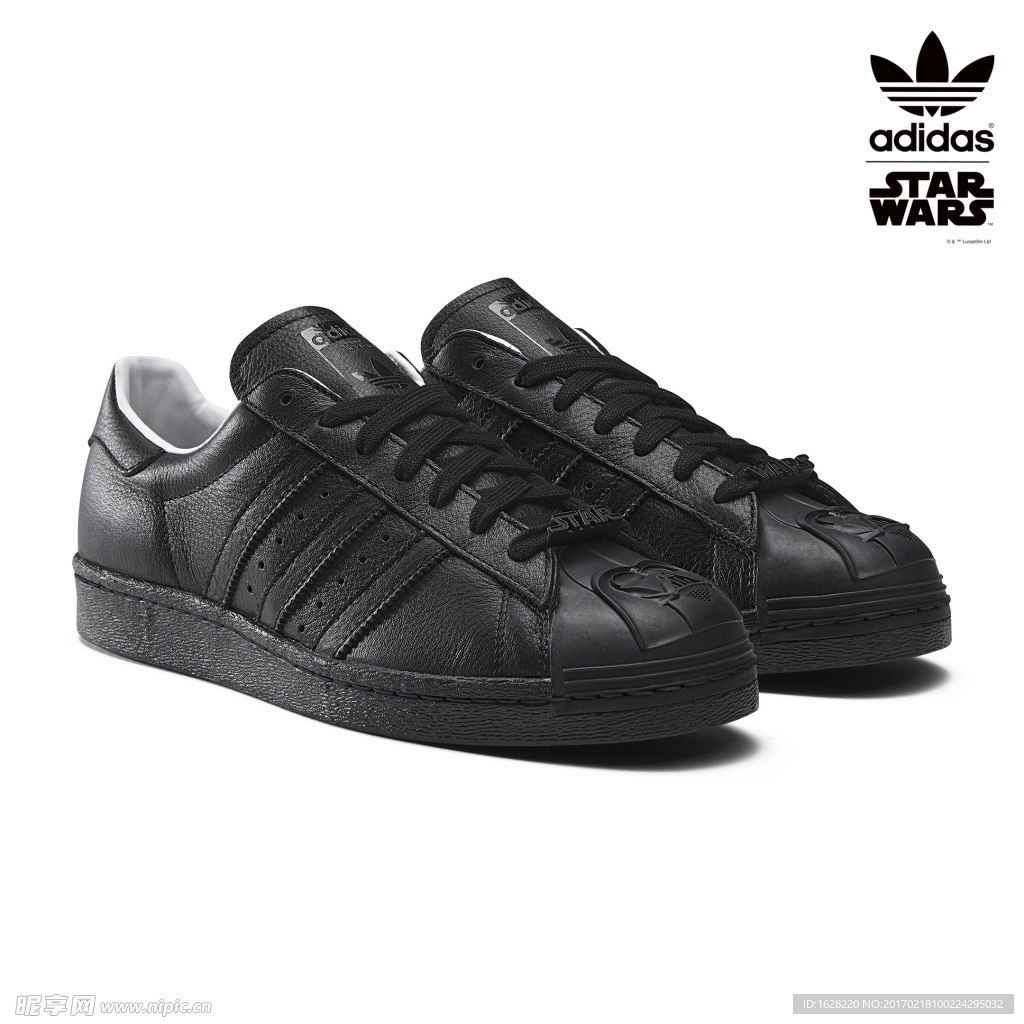 ADIDAS休闲运动鞋宣传广告
