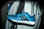ADIDAS休闲运动鞋宣传广告