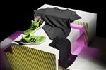 ADIDAS休闲运动鞋宣传广告