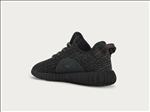 ADIDAS休闲运动鞋宣传广告