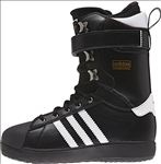 ADIDAS休闲运动鞋宣传广告