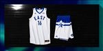 ADIDAS篮球NBA队服广告