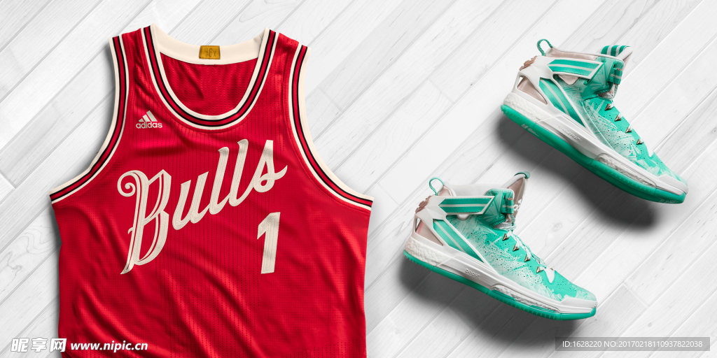 ADIDAS休闲运动鞋宣传广告