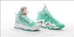 ADIDAS休闲运动鞋宣传广告
