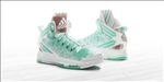 ADIDAS休闲运动鞋宣传广告