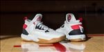 ADIDAS休闲运动鞋宣传广告