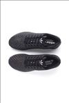 ADIDAS休闲运动鞋宣传广告