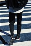 ADIDAS休闲运动裤宣传广告