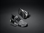 ADIDAS休闲运动鞋宣传广告
