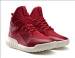 ADIDAS休闲运动鞋宣传广告