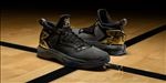 ADIDAS休闲运动鞋宣传广告