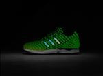 ADIDAS休闲运动鞋宣传广告