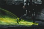 ADIDAS休闲运动鞋宣传广告
