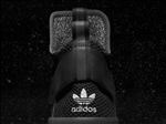 ADIDAS休闲运动鞋宣传广告