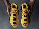 ADIDAS休闲运动鞋宣传广告