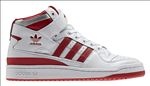 ADIDAS休闲运动鞋宣传广告