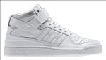 ADIDAS休闲运动鞋宣传广告