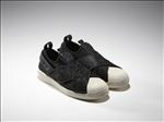 ADIDAS休闲运动鞋宣传广告