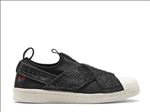 ADIDAS休闲运动鞋宣传广告