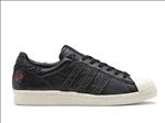 ADIDAS休闲运动鞋宣传广告