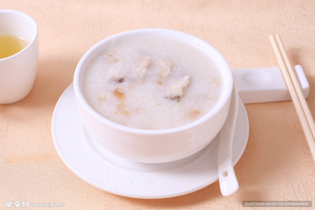 冬菜骨腩粥