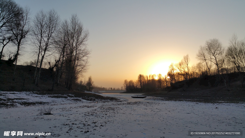 黄昏 夕阳 雪