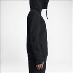 NIKE休闲运动服宣传广告
