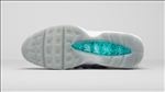 NIKE休闲运动鞋宣传广告