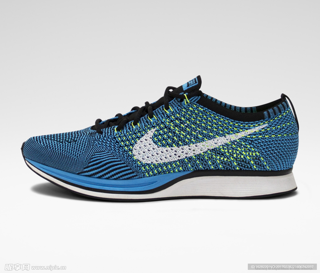 NIKE休闲运动鞋宣传广告