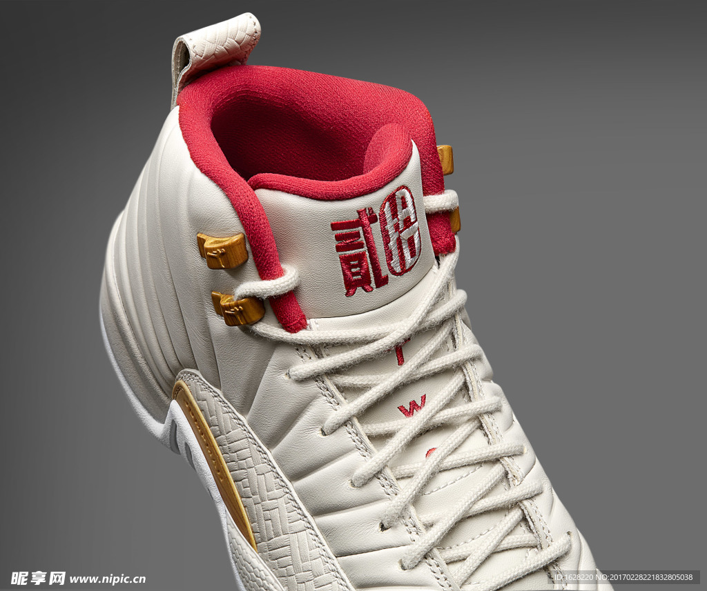NIKE休闲运动鞋宣传广告