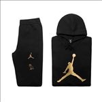 NIKE休闲运动服宣传广告