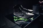 NIKE顶级足球鞋宣传广告