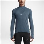 NIKE休闲运动服宣传广告