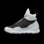 NIKE休闲运动鞋宣传广告