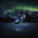 NIKE休闲运动鞋宣传广告