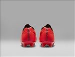 NIKE顶级足球鞋宣传广告