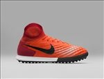 NIKE顶级足球鞋宣传广告