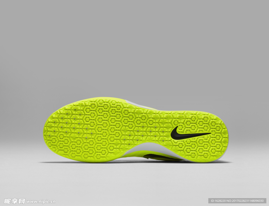 NIKE顶级足球鞋宣传广告