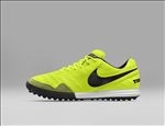 NIKE顶级足球鞋宣传广告