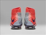 NIKE顶级足球鞋宣传广告