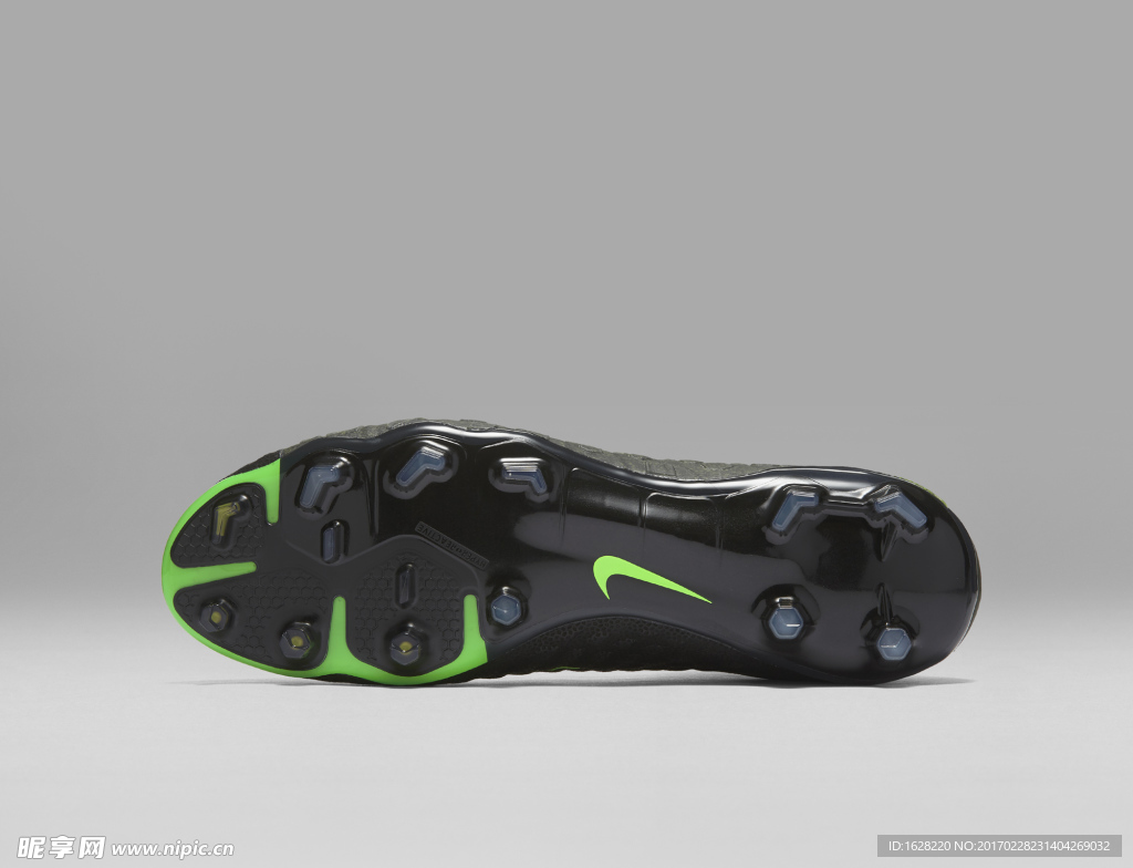 NIKE顶级足球鞋宣传广告
