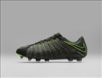 NIKE顶级足球鞋宣传广告